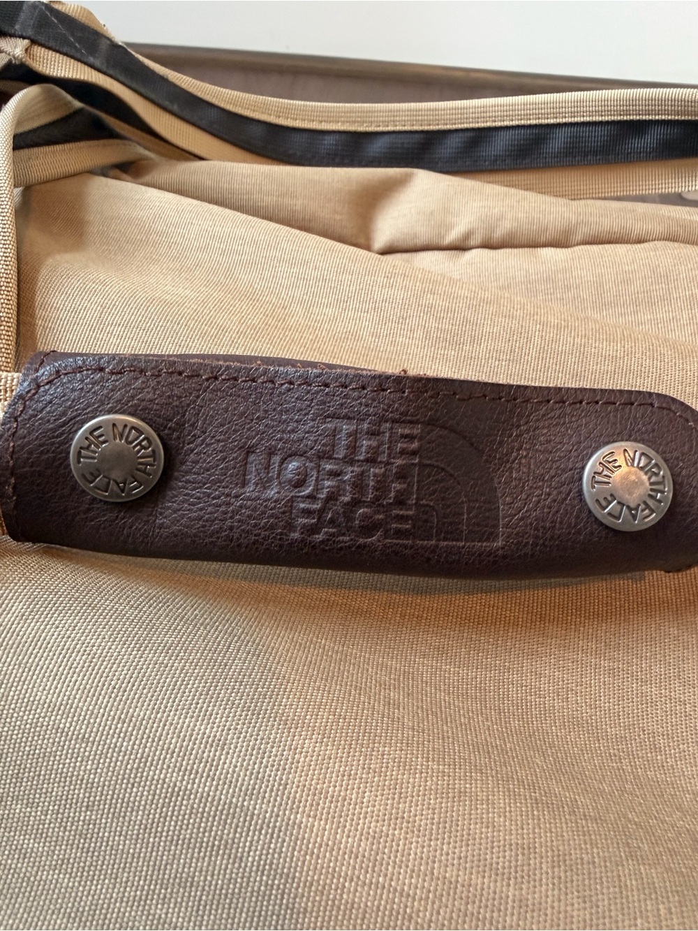 The North Face Berkeley Duffel Bag - Khaki - Picture 5 of 7